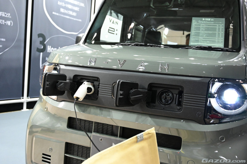 N-VAN e:は1,500Wもの外部給電が可能