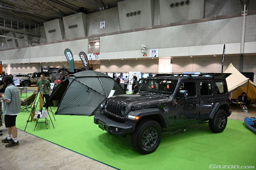 Jeep×A&Fのブース