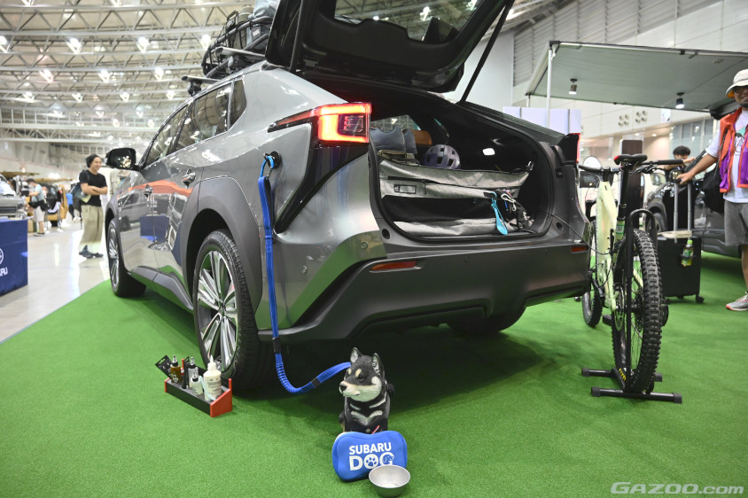 電気自転車のマウンテンバイクの充電も可能