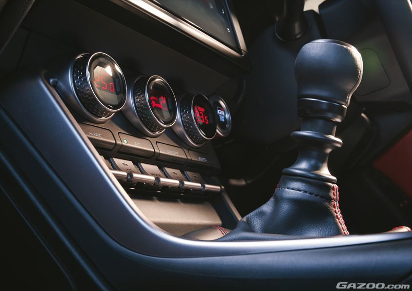 GR86 RZ（6MT）シフトノブ（内装色ブラック×レッド）