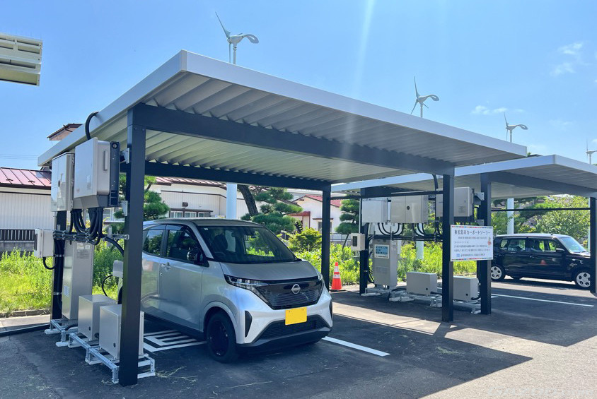 東松島市役所のEVカーポートソーラーと日産・サクラ
