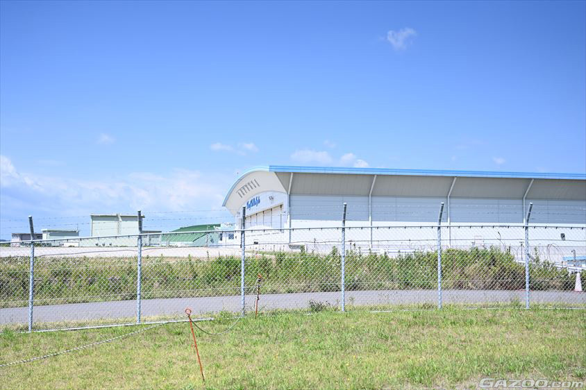 松島基地のブルーインパルスの格納庫