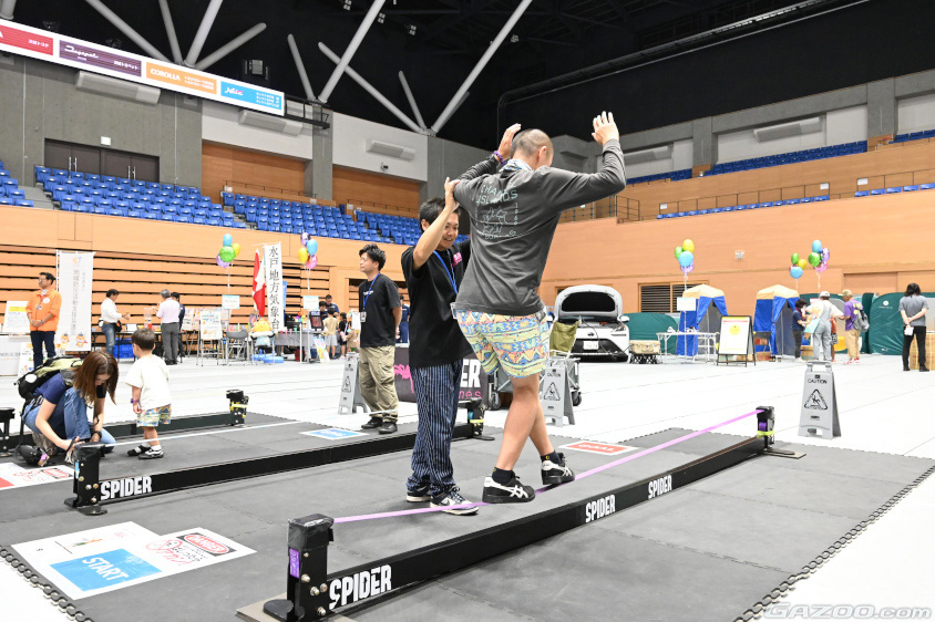 スラックラインコーナー