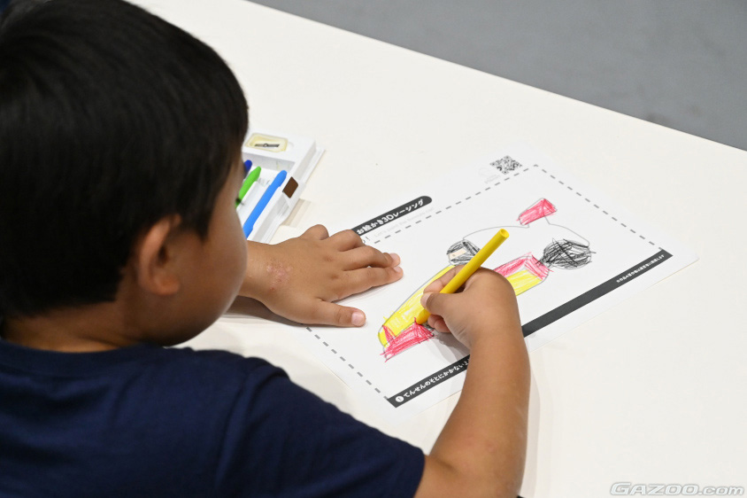 お絵かき de レースコーナー