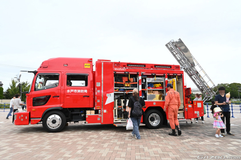 消防車の中も見ることができる