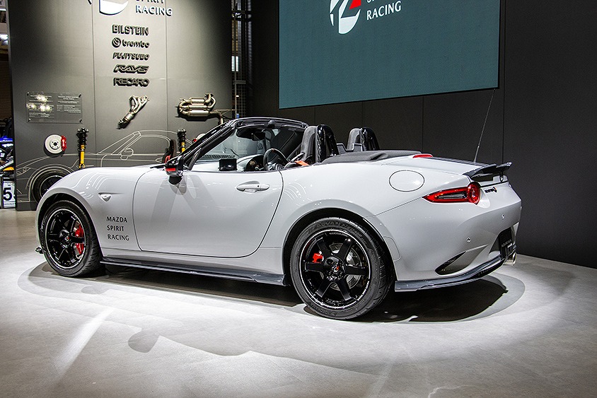MAZDA SPIRIT RACING ROADSTER 12R