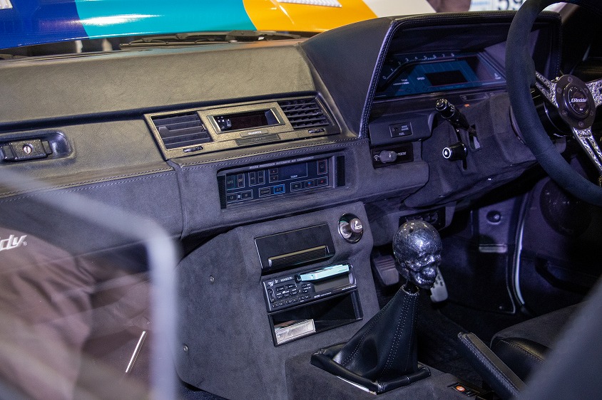 トラストのGreddyソアラのオートエアコンのコントロールパネル