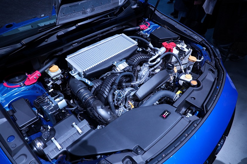 STIコンプリートカー S210プロトタイプのエンジンルーム