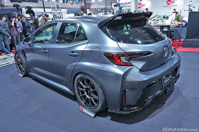 LEXON EXCLUSIVE／GR カローラ Morizo エディション