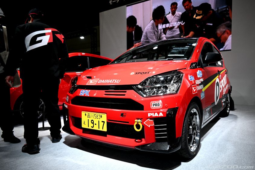 ミラ イース モータースポーツ参戦車