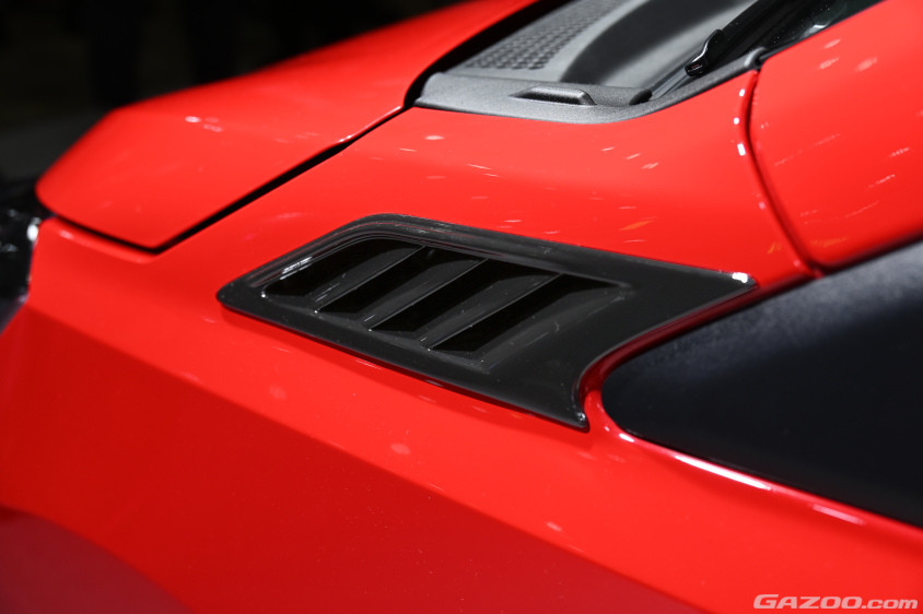 サイドのフェンダーアウトレット