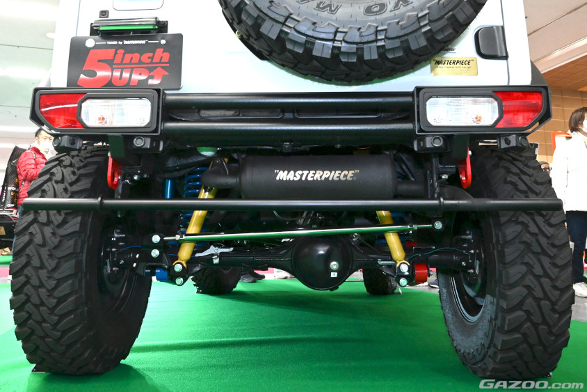 マスターピース「MPジムニー ノマド 5インチアップ」＠大阪オートメッセの5インチアップしたリヤタイヤ周り
