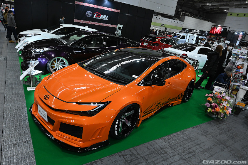 大阪オートメッセ2025に展示されているピアレスのブース