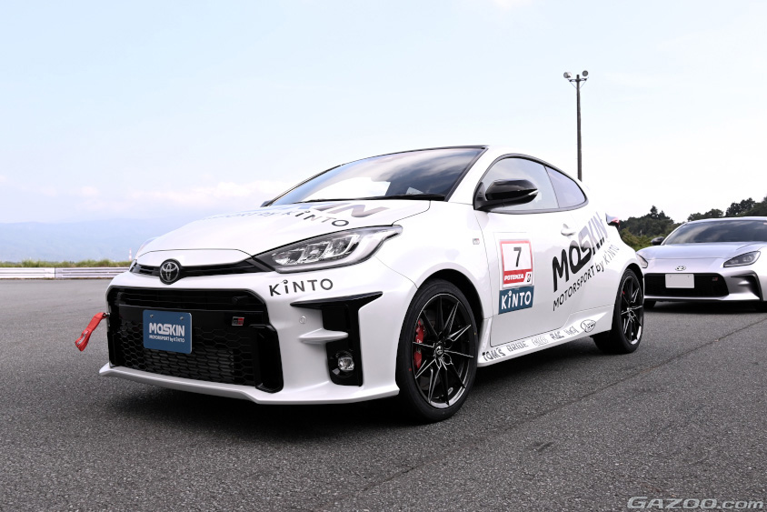 袖ヶ浦でレンタルできるGRヤリス（6MT）