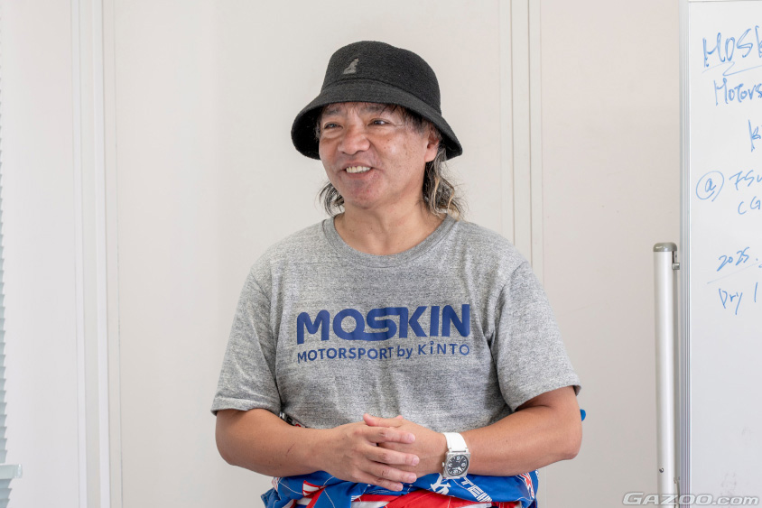 レーサー鹿島氏