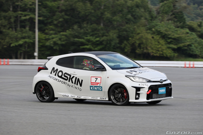 「サーキットレンタル」のGRヤリス