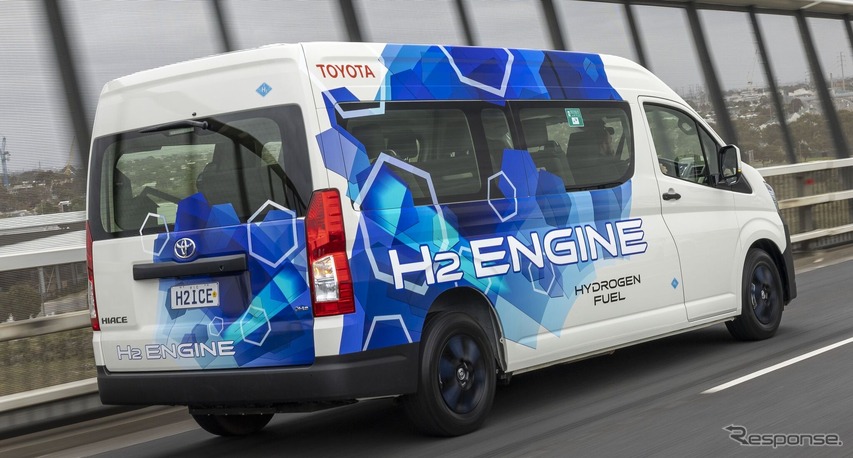 水素エンジン搭載の海外向けトヨタ・ハイエース 新型のプロトタイプ