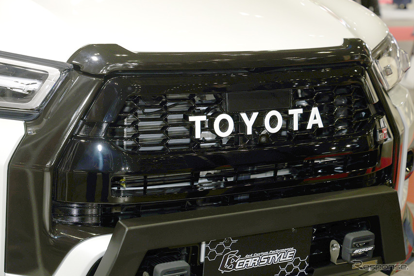 CAR STYLE ハイラックスGR Sports…東京オートサロン2024