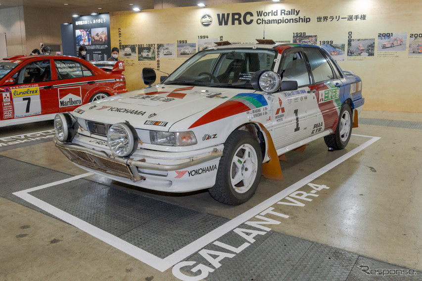 篠塚建次郎氏がドライブした『ギャランVR-4』も展示。