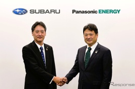 SUBARUの大崎 篤社長とパナソニック エナジーの 只信 一生 社長執行役員