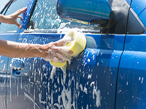 月1回の洗車はフツウ みんなの洗車頻度と費用について聞いてみた トヨタ自動車のクルマ情報サイト Gazoo