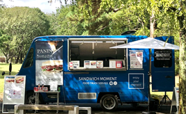 トヨタ「クイックデリバリー」をパニーニのキッチンカーに！「SANDWICH 