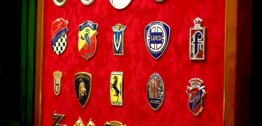 イタリア自動車雑貨店】イタリア車グッズだけを扱うファン必見の専門店