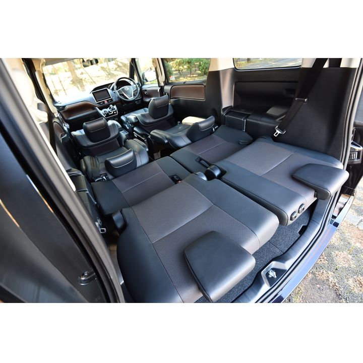 トヨタ エスクァイア シート、ラゲージスペース 徹底検証 | クルマ情報  