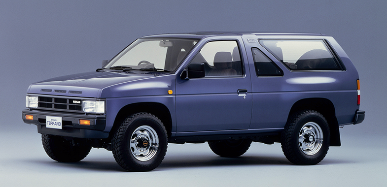 【絶版】京商 1/9 4WD エンジンカー 日産 D21 テラノ 動作未確認 絶版】京商 1/9 4WD エンジンカー 日産 D21 テラノ 動作未確認 【まだ