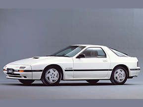 マツダ・サバンナRX-7…日本生まれのターボ車特集 | クルマ情報サイトｰ