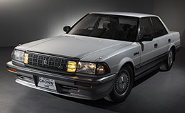 クラウン（MS137）（1987年式） ～現存車を撮影して、当時のカタログを 