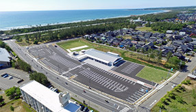 イノシシ肉がうまい 道の駅のと千里浜 で能登の名産品をチェック 石川県羽咋市 トヨタ自動車のクルマ情報サイト Gazoo