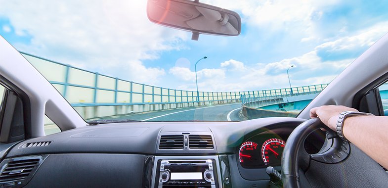 気をつけて 運転中に起こる7つの 錯覚 トヨタ自動車のクルマ情報サイト Gazoo