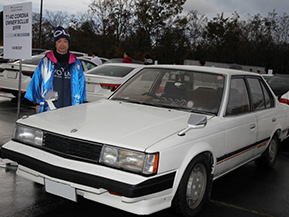 愛車紹介】フェンダーミラーが個性的なコロナ2.0GT | クルマ情報 