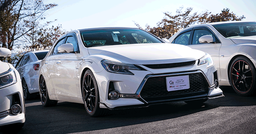 TOYOTA GAZOO Racing FESTIVAL 2018 愛車紹介】5人乗りセダン