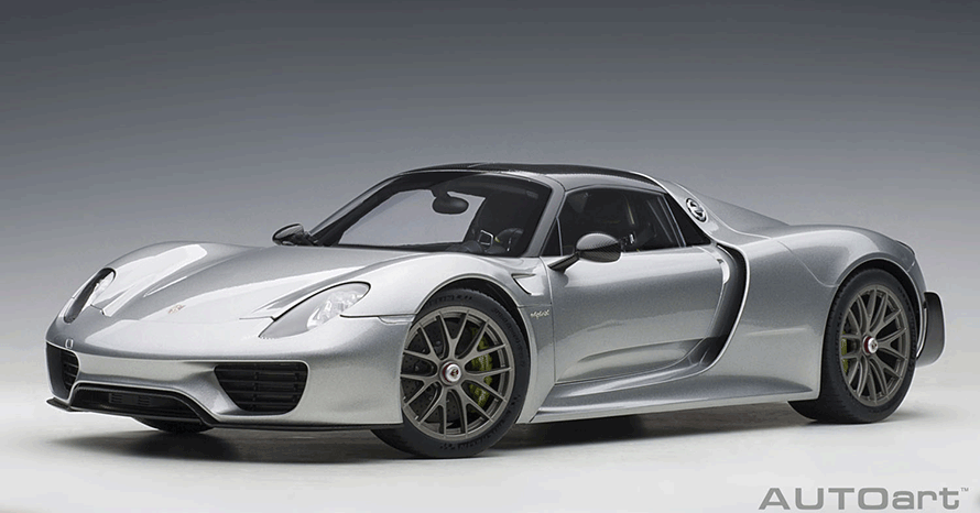 限定生産 “918台” の次世代スーパースポーツカー～ ミニカー「1/18