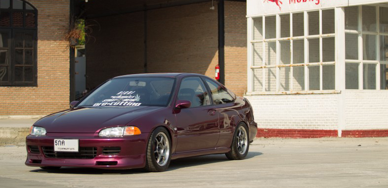 USDM シビック | 細部にまでこだわり抜いた徹底的なUSDM 世界の愛車紹介タイ編クーペに姿を変えた、元ハッチバックのシビック EXデカール-GG EGシビック ハッチバック/クーペ JDM USDM 電動式 スプーンタイプ ドアミラー