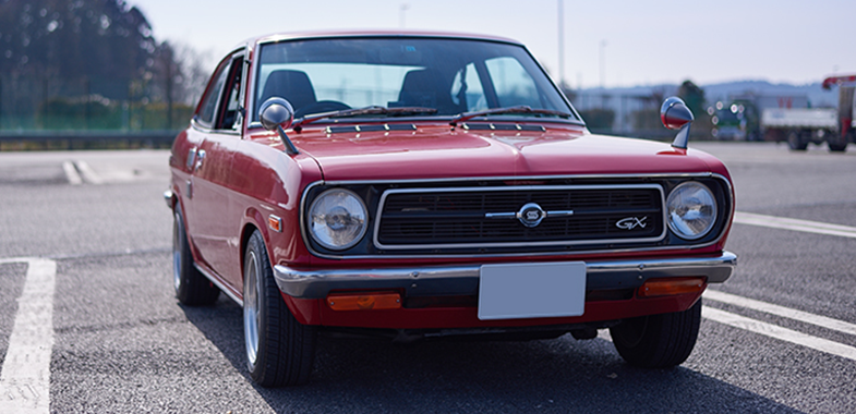 ダットサン・サニー(B110型/2代目)に恋をして。少年時代に出会った