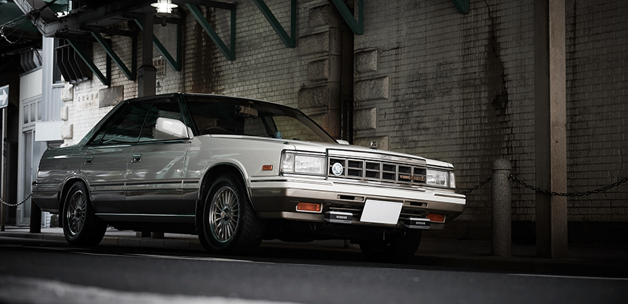 幼少期をともに過ごしたクルマともう1度。日産・ローレル 2000