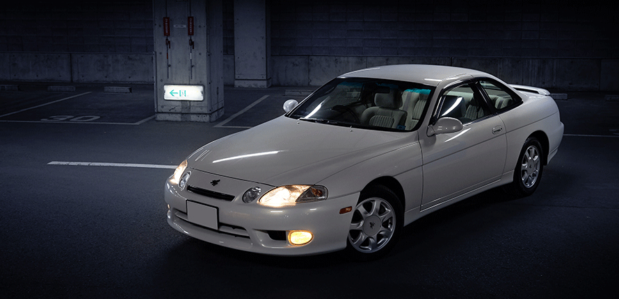 ソアラ 自費出版するほどクルマ愛が深い27歳オーナーの愛車は、フルノーマルの