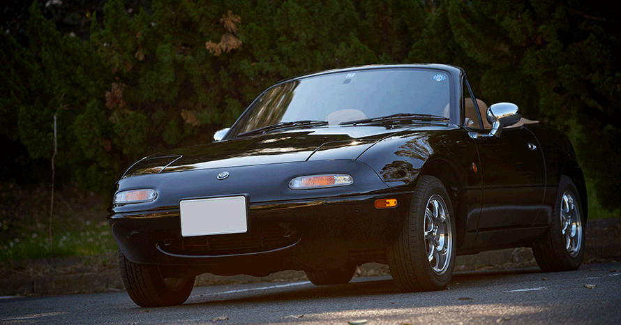 クルマに乗ると人生が変わる！？68歳のオーナーが1997年式マツダ