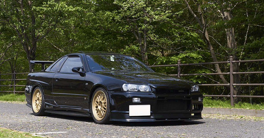 16年間連れ添う1998年式日産・スカイライン25GT TURBO（ER34型）への