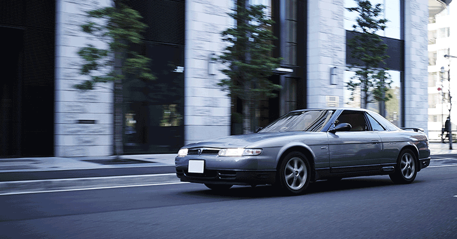 中2で一目惚れ。20年間このクルマ一筋！1990年式マツダ ユーノスコスモ