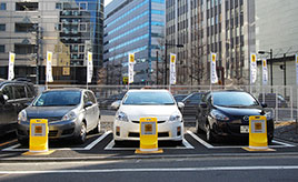 所有からシェアへと自動車所有の概念を大きく変える「カーシェアリング」