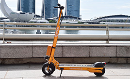 自転車専用道路では最高速25km/hにも達する電動キックボードシェア・サービス～Neuron Mobilityを使ってみた