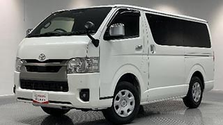 中古車：使い方自由自在　ハイエースバン