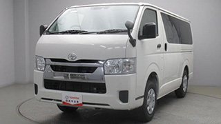 中古車：使い方自由自在　ハイエースバン