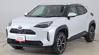 中古車：コンパクトSUV　ヤリスクロス