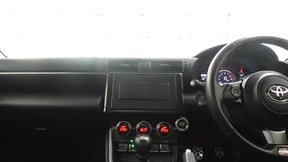 室内1