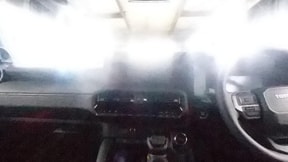 室内1